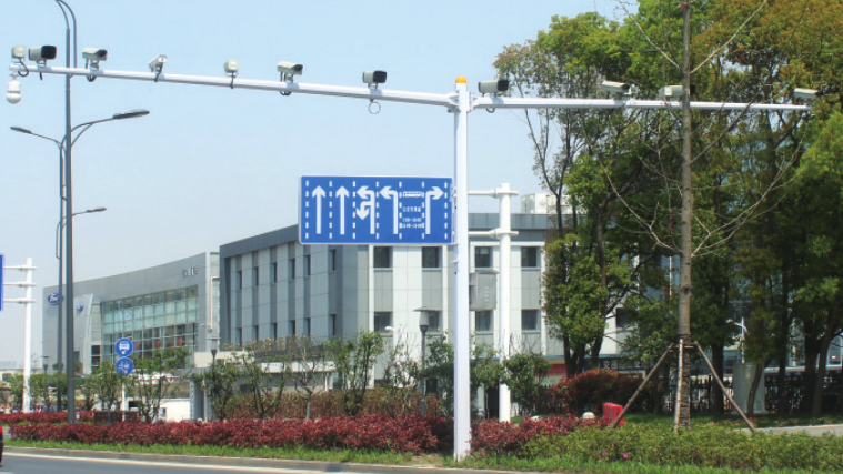 道路交通監控桿件